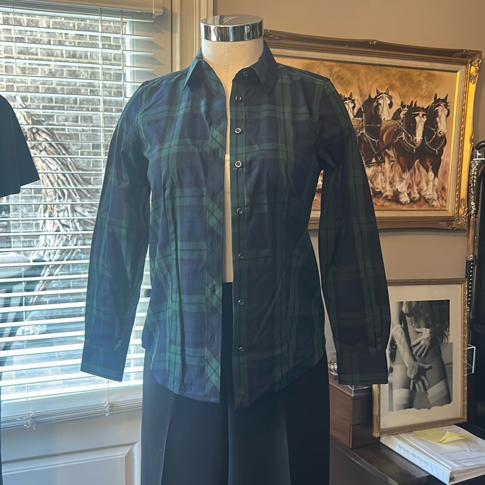 Talbots Sz 2P Blue Green Tartan Ladies Button Down Shirt EUC